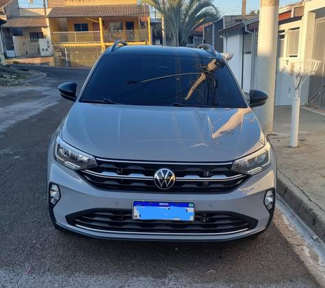 VOLKSWAGEN NIVUS 1.0 200 TSI TOTAL FLEX HIGHLINE AUTOMÁTICO